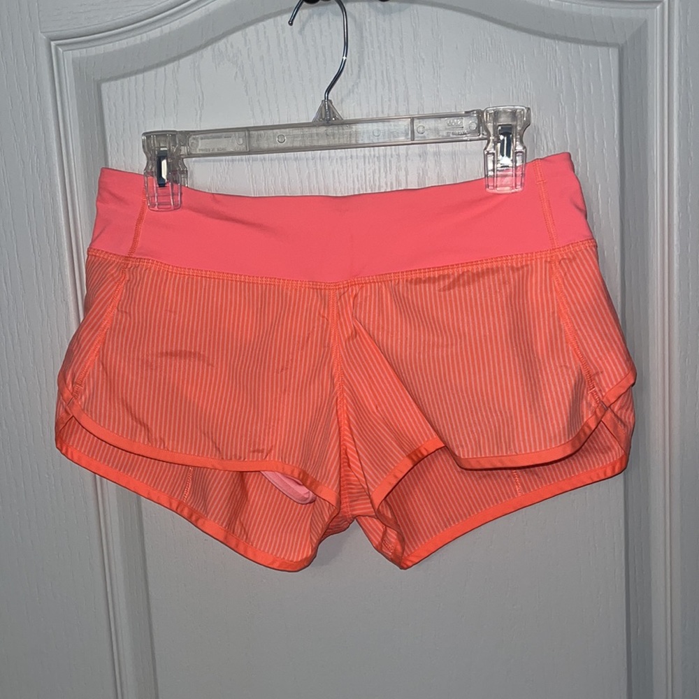 Lululemon NWOT size 6 shorts
